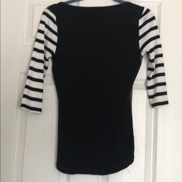 Express Tee - Picture 3 of 3